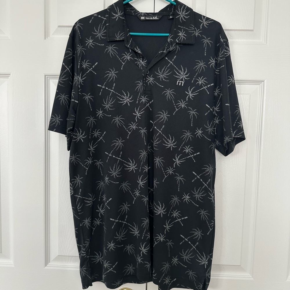 XL Travis Matthew polo